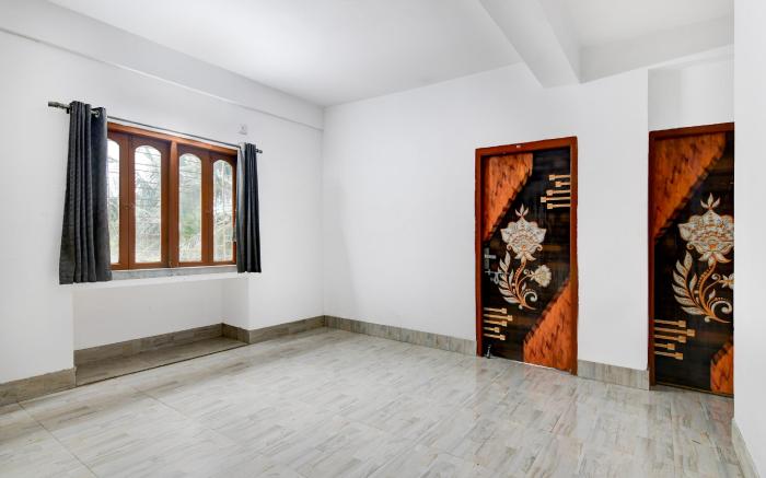 Hotel O The Golden Nest Kavi Sukanta Metro Station