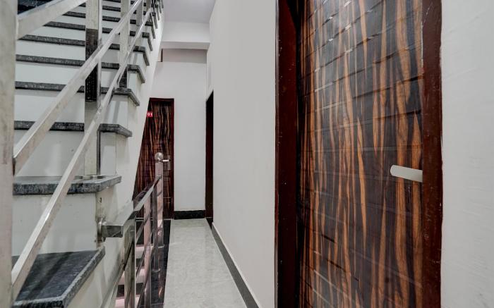 Hotel O Heaven Inn Rohtak Bus Stand