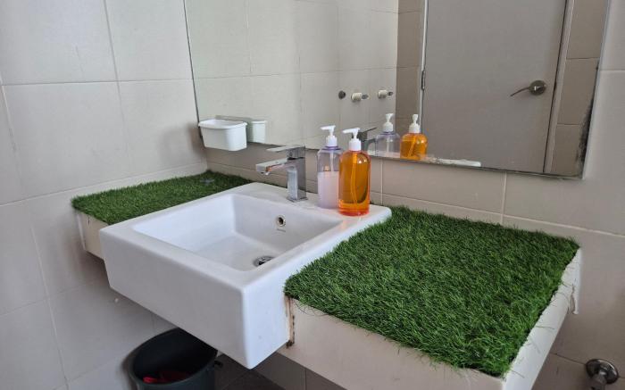 2-5pax 1R1B PREMIUM SUITE i-City To Shopping Mall