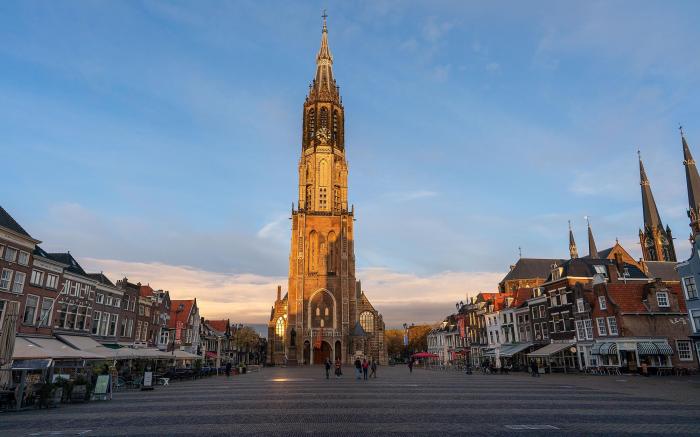 Hotel La Noire - Delft City Centre