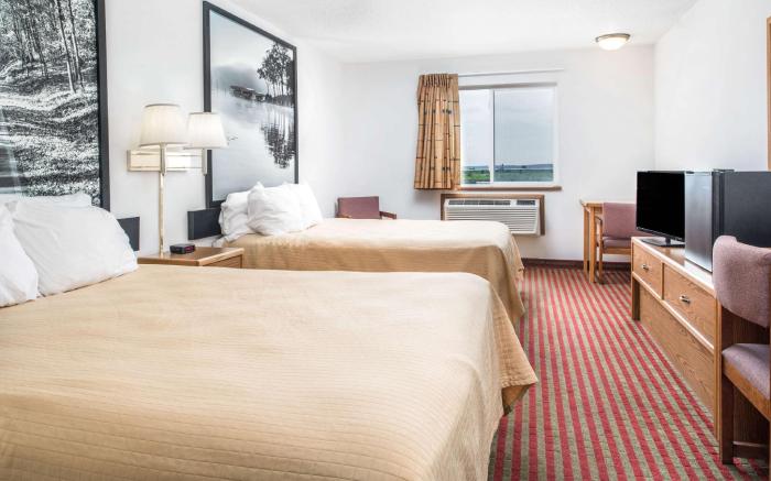 Super 8 By Wyndham Nebraska City