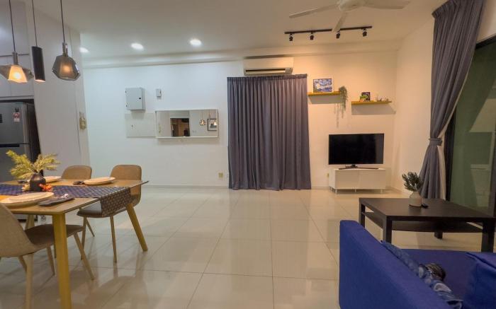 Modern 3-Bedroom Apartment, Kepong, KL 