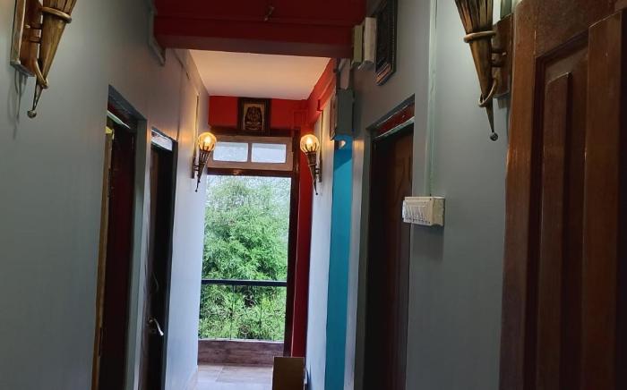 Mountain paradise homestay batashia loop 