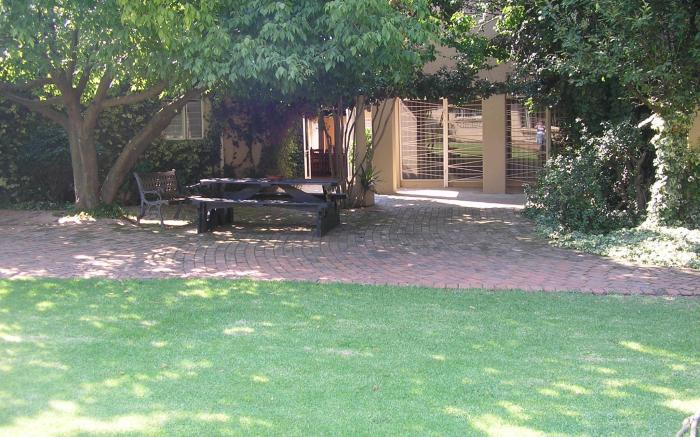Airport Lodge Guest House