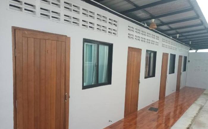 Economy double room with fan only and external bathroom facilities