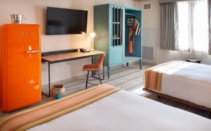 Texican Court by Valencia Hotel Group