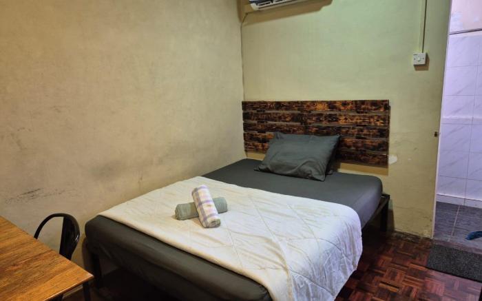 Ixora Homestay by D'Keduit