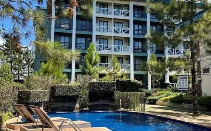 Cozyluxe Pine Suites Tagaytay Staycation 