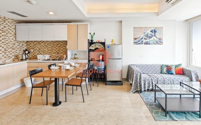 Luxury 1BR Royale Springhill w/ Private Lift