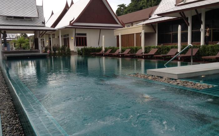 Bhu Tarn Koh Chang Resort and Spa