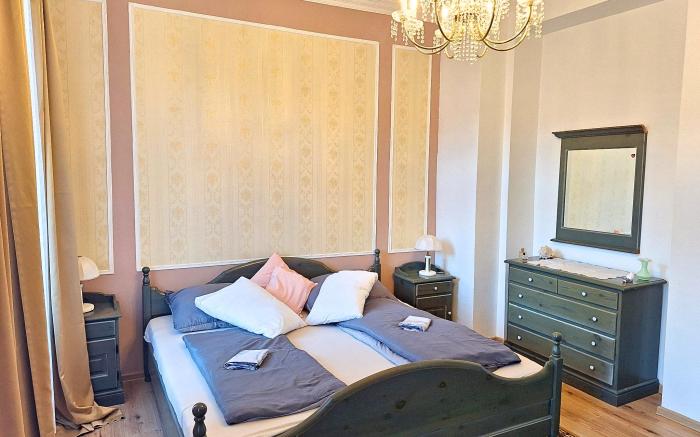 Prime Location Luxury Flat