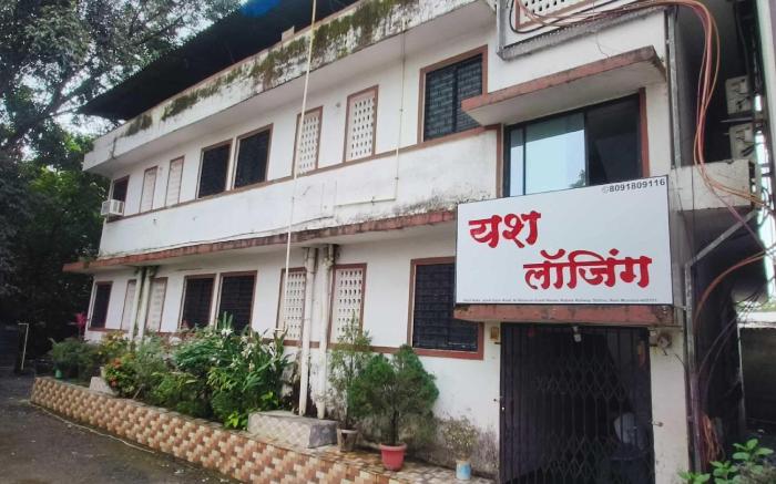 Hotel O Yash Lodging