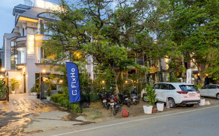 Tribe - Bespoke Hotel by FlxHo - Golf Course Road