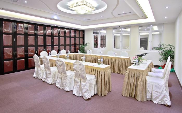 Grand Puncak Lestari Hotel