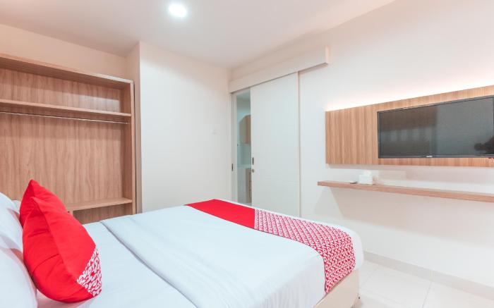 Dancenter Apartement Sentul Tower