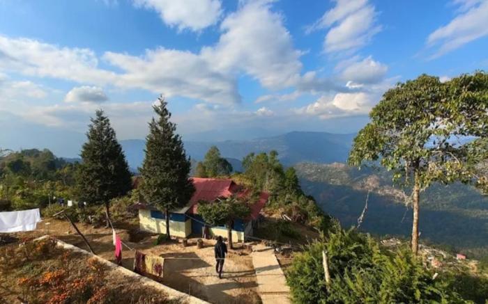 Dara Homestay Charkhole, Mountain View