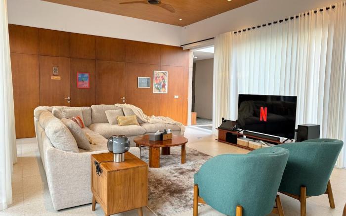 Casamora Villa Parahyangan Bandung