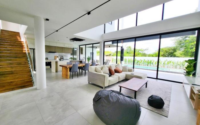 Pool villa near Ruamchok :Boxing private pool etc.