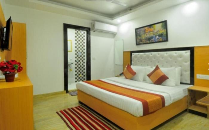 Hotel Z Delight Inn Couple Friendly
