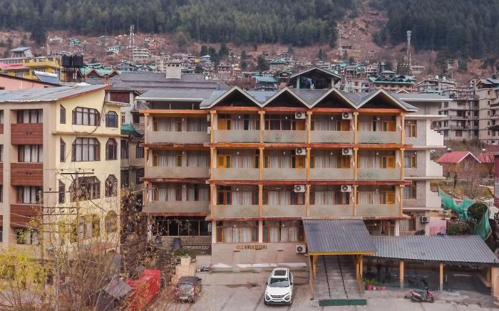 Hill Rive Resort
