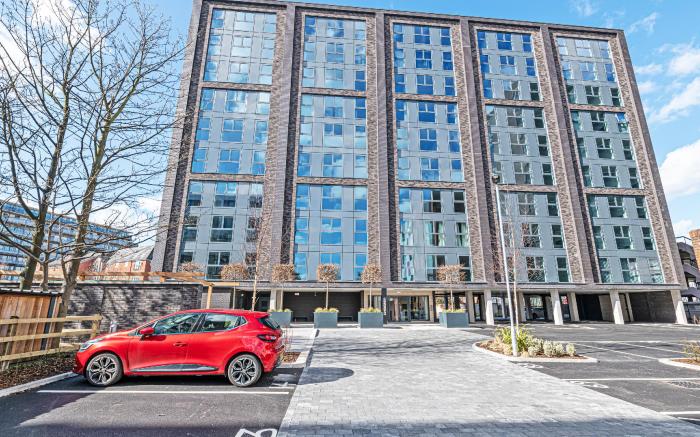 Insignia Apartments by Guestz