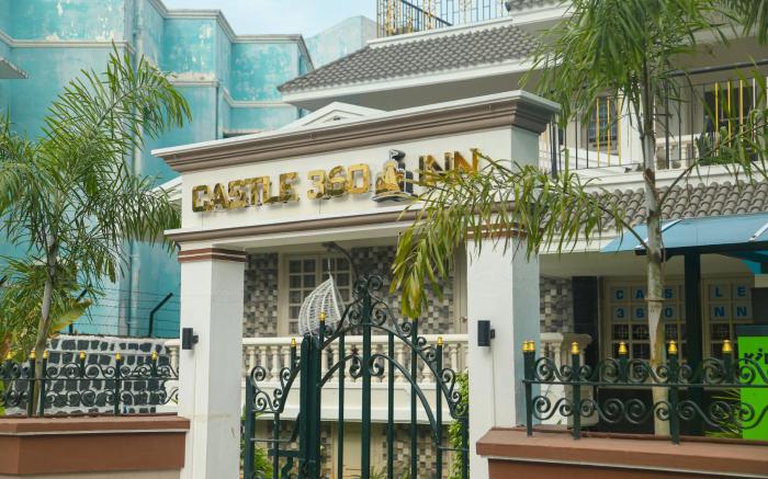 Castle 360 Inn