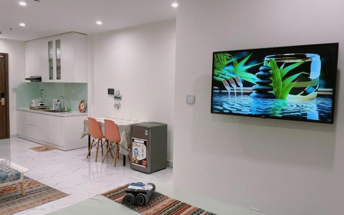 Vinhomes grand park Studio Pool view