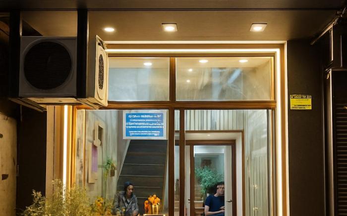 Hotel Saya Dx Walk in From RK Ashram Metro Station