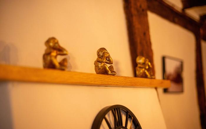 Ye Olde Cottage