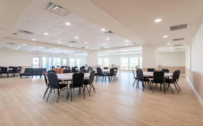 The J Hotel Dunedin Clearwater, an Ascend Collection Hotel