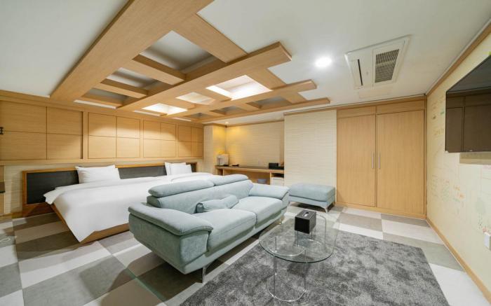 Suwon Ingye-dong Orsay Hotel