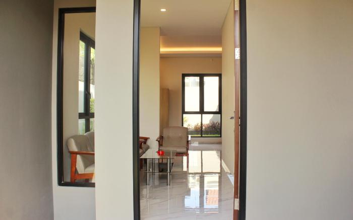 Alice's Villa Jember near Roxy