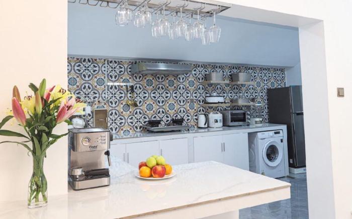 Ousa Villa by La San