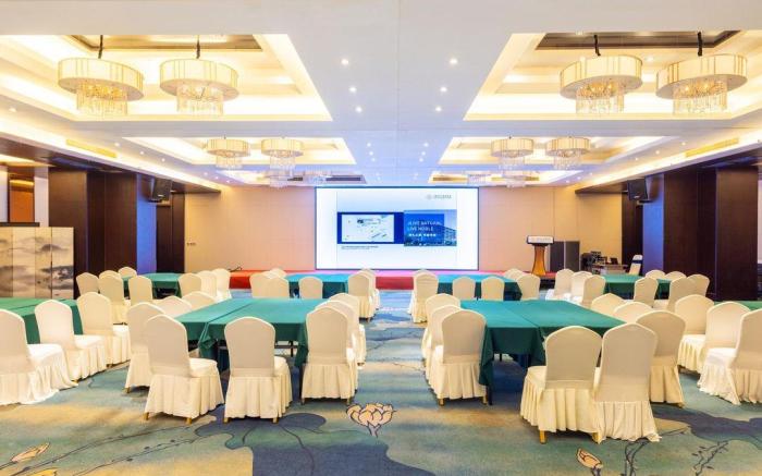 Scholars Hotel (Jinan High-tech Wanda Exhibition Center)