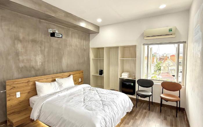 Chạm's Hotel & Homestay