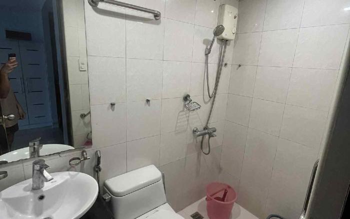 Staycation in cubao condo beside gateway