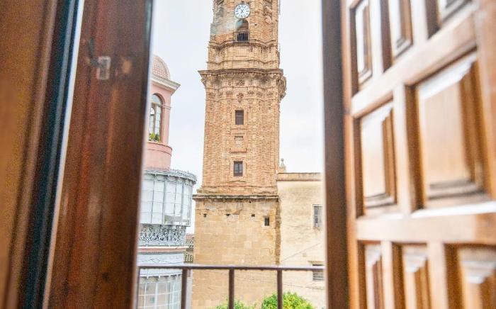 HOTEL MANZANITO