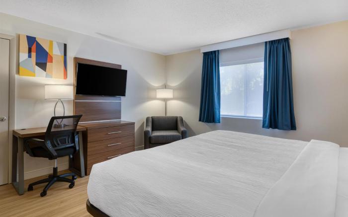 Baldwin Inn & Suites, SureStay Collection by Best Western