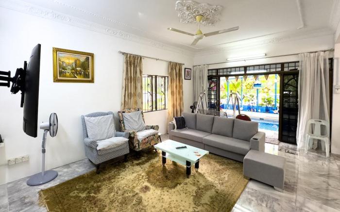 Family Home Ampang Utama | Muslim Friendly 