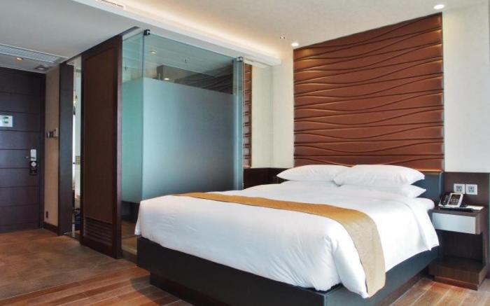 Hong Kong Harbour Hotel