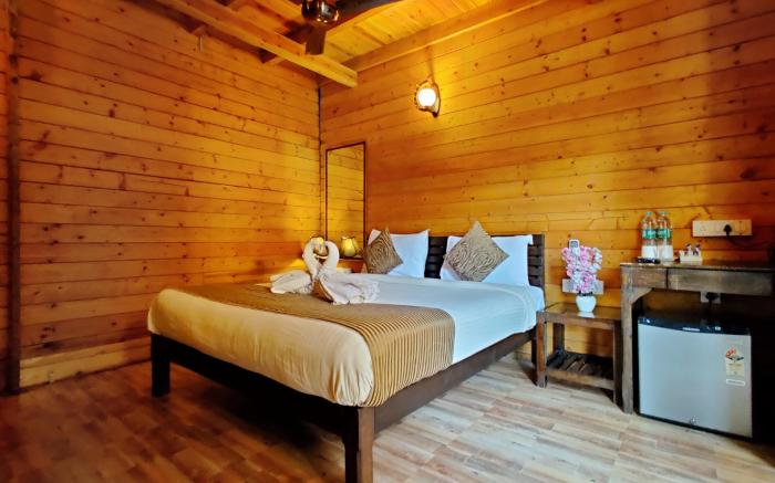 La Vie Woods Resort (No stags allowed)