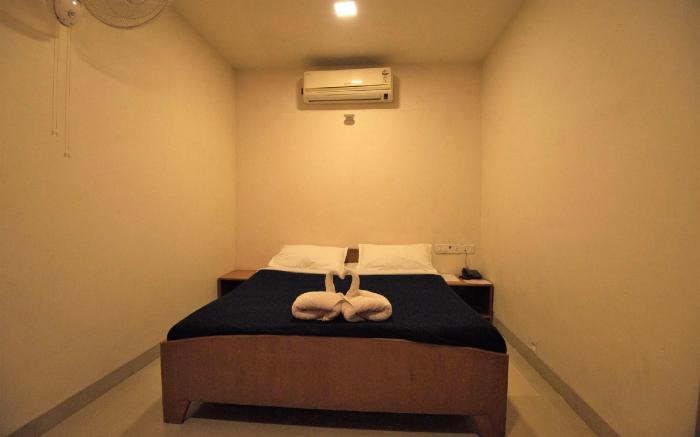Srushti Farms Resort