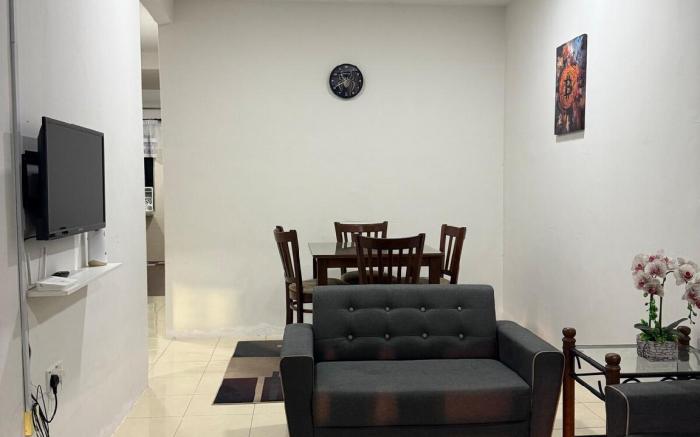 Cryptohouse @ Pantai Kelulut