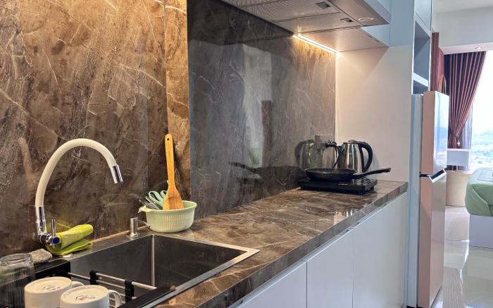 Studio Apt City View Pollux Habibie High Floor