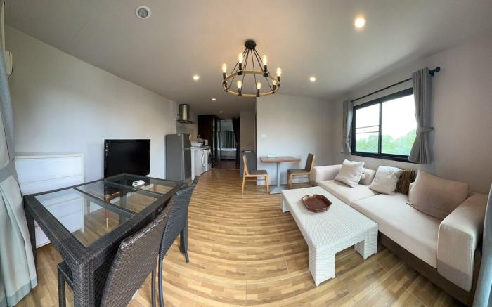 Nakara Phuket Town Fully Furnished Apartment 4A