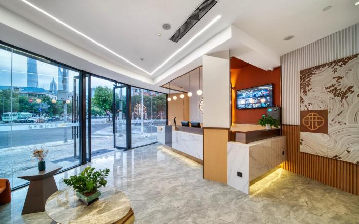 Elong ME Hotel Shanghai Lujiazui Ba Bai Ban