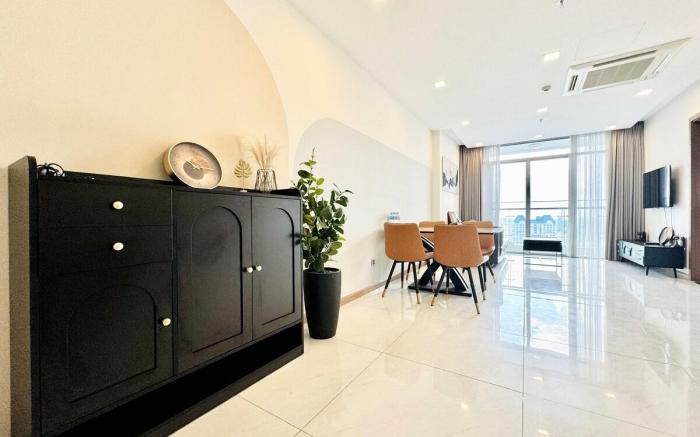 Cozy Apartment-2brs-Vinhomes Central Park