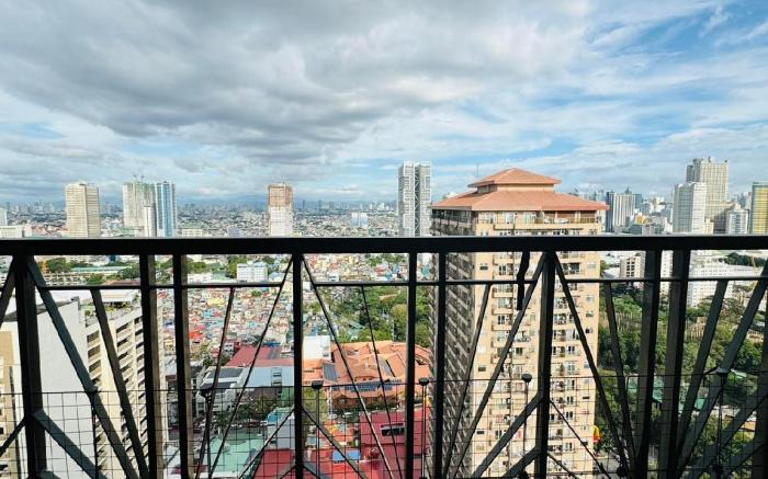 Briana's Condotel Malate Manila
