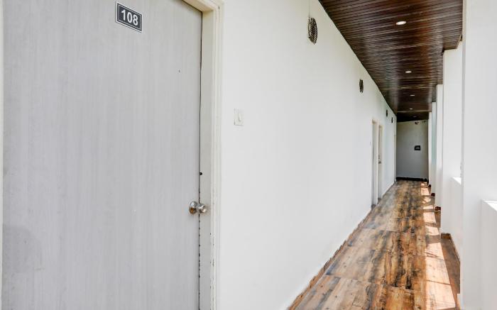 Super Hotel O Samridhi Inn