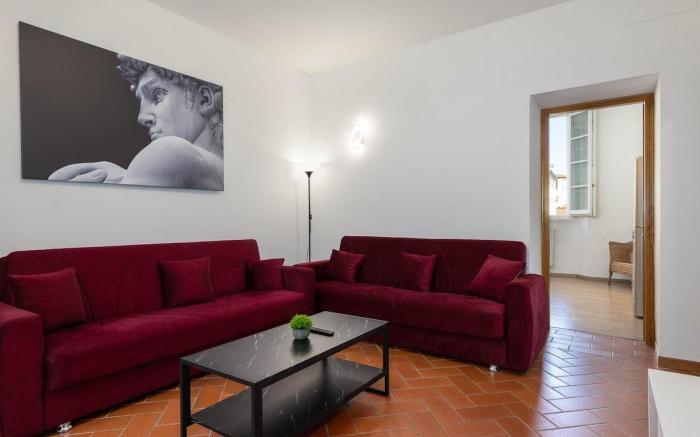 Elegant Apartment with Cathedral View!